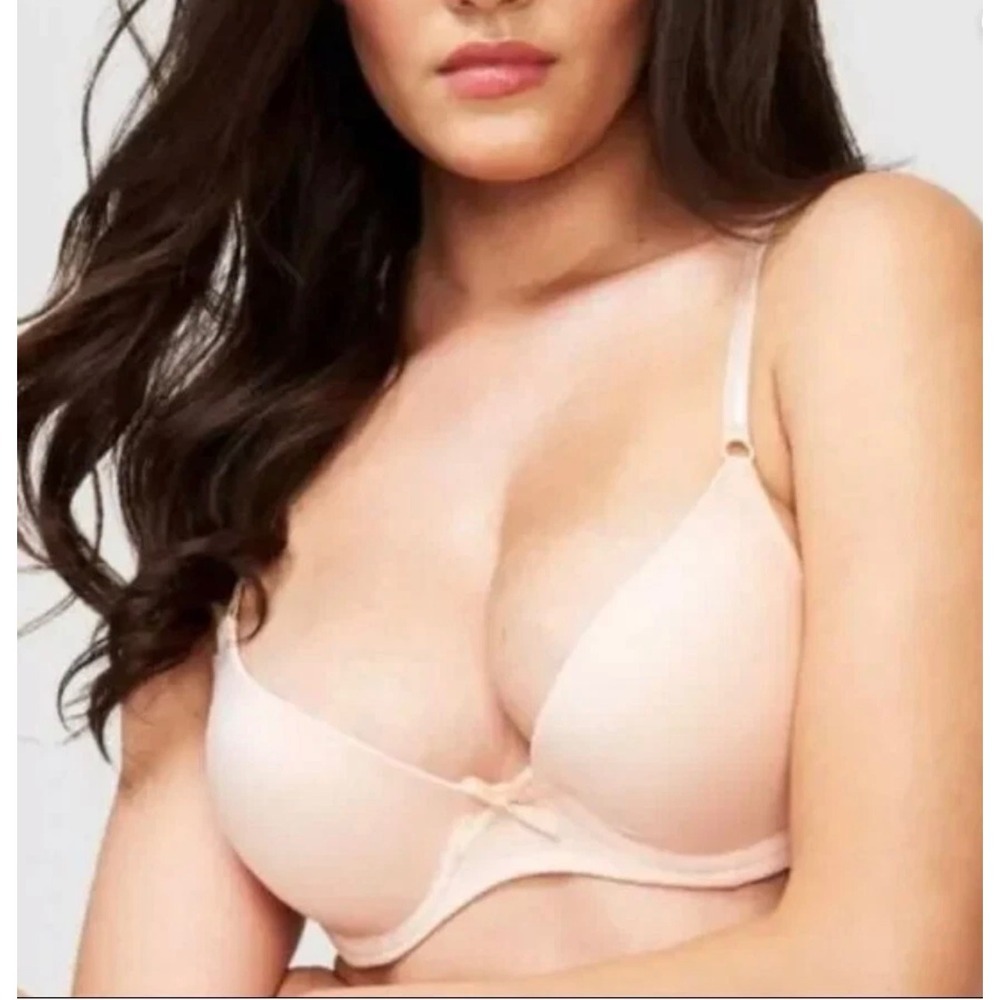 Frederick's of Hollywood Push Up Bra Underwire Padded Everyday Comfort 36C